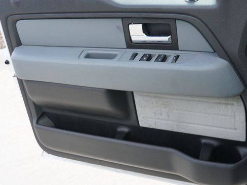 Used 2013 Ford F150 XLT RWD image 16