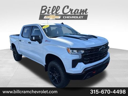 New 2026 Chevrolet Silverado 1500 LT Trail Boss w/ LT Trail Boss Premium Package AWD/4WD image 1