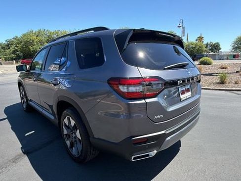 New 2026 Honda Pilot Elite image 6