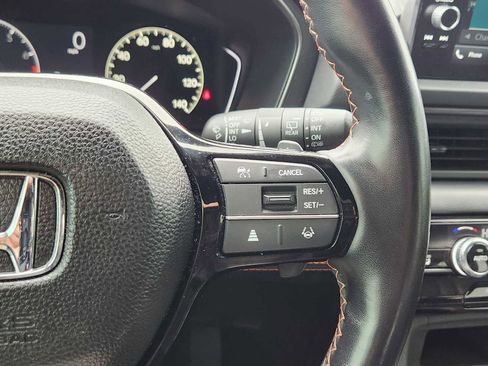 Used 2024 Honda Pilot TrailSport image 19