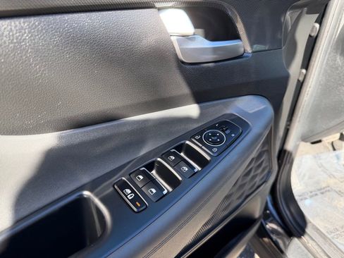 Used 2023 Hyundai Santa Fe SEL image 17