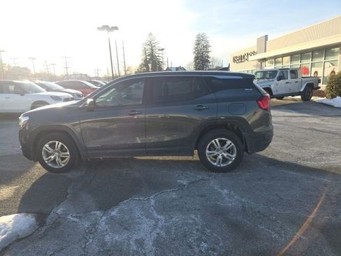 Used 2020 GMC Terrain SLE image 5