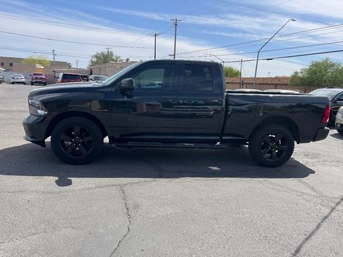 Used 2018 RAM 1500 Express w/ Black Ram 1500 Express Group RWD image 6