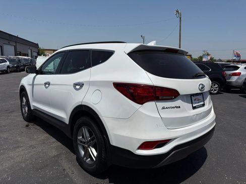 Used 2017 Hyundai Santa Fe Sport FWD image 11