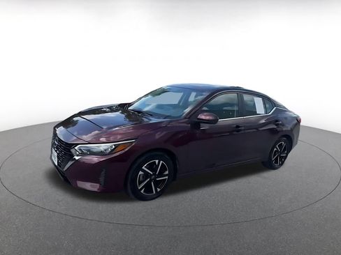 Used 2025 Nissan Sentra SV FWD image 8