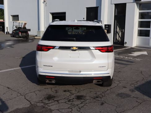 Used 2023 Chevrolet Traverse Premier w/ LPO, Floor Liner Package FWD image 9