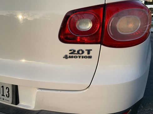 Used 2009 Volkswagen Tiguan SE image 5