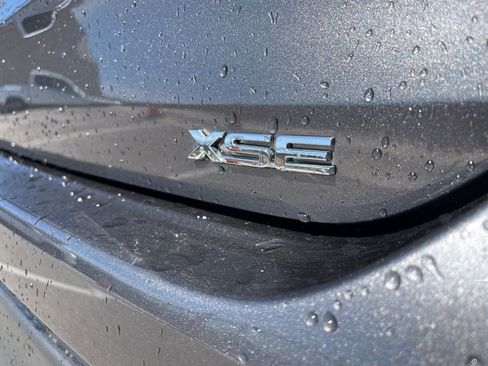 Used 2024 Toyota Highlander XSE image 9