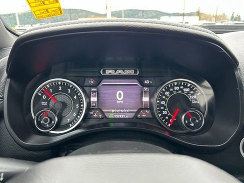 Used 2019 RAM 1500 Laramie w/ Sport Appearance Package AWD/4WD image 27