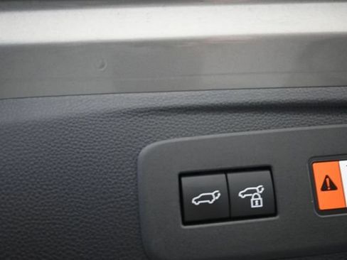 Used 2026 Lexus GX 550 w/ Accessory Package (CT) AWD/4WD image 9