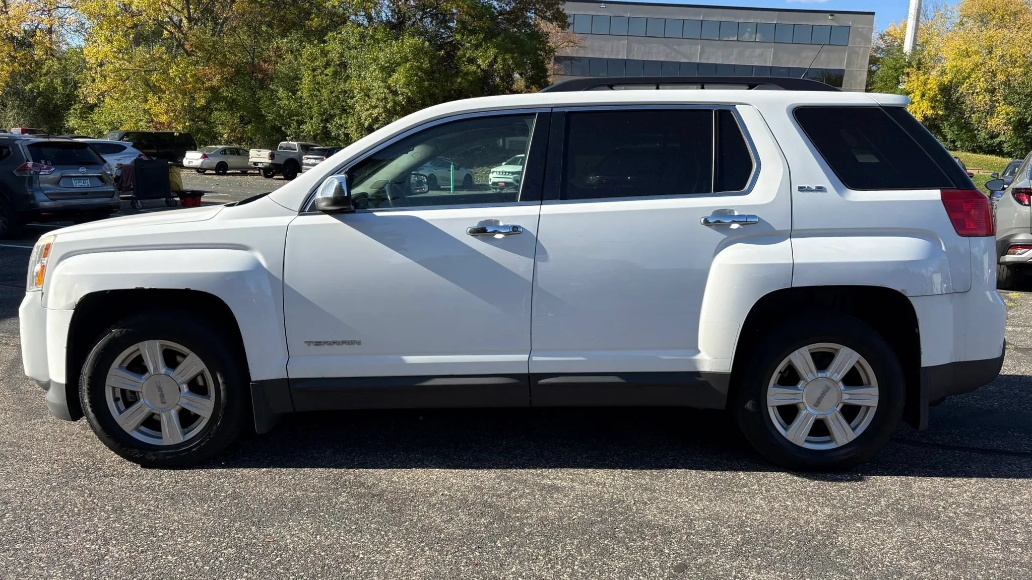 Used 2012 GMC Terrain SLE FWD image 5