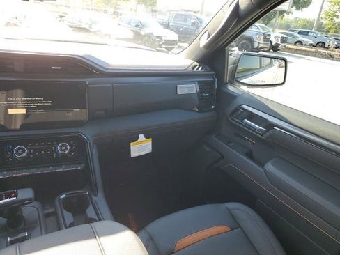 New 2026 GMC Sierra 1500 AT4 w/ AT4 Premium Package image 15