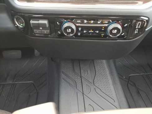 New 2026 Chevrolet Silverado 1500 LT w/ Texas Edition Plus RWD image 21