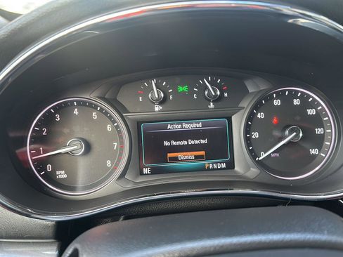 Used 2018 Buick Encore Preferred image 22