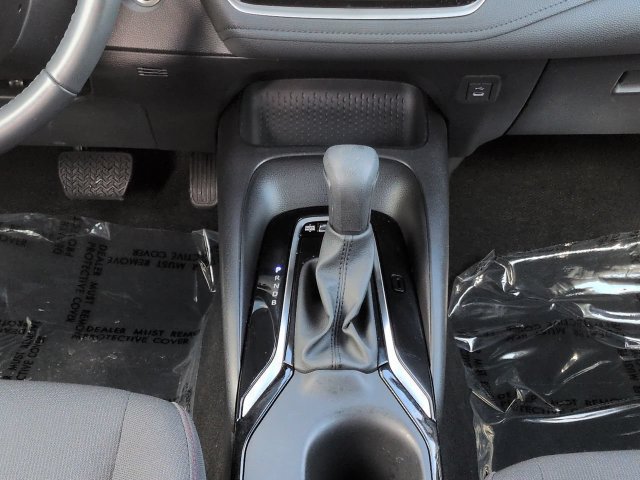 Certified 2025 Toyota Corolla SE FWD image 18