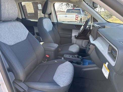 New 2025 Ford Maverick XLT w/ XLT Luxury Package AWD/4WD image 26