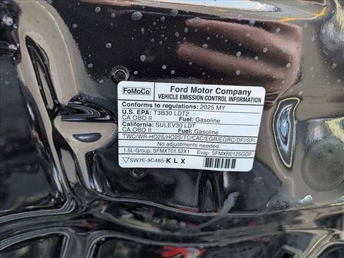 Used 2025 Ford Escape ST-Line image 23