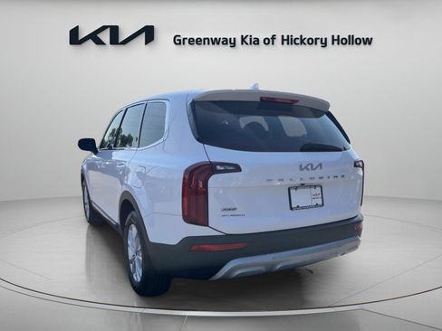 Used 2022 Kia Telluride LX AWD/4WD image 5