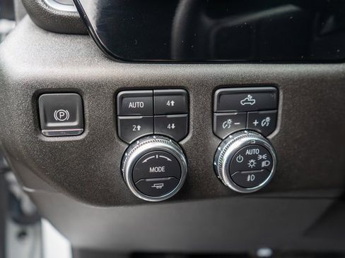 Used 2023 GMC Sierra 1500 Elevation w/ X31 Off-Road Package image 19