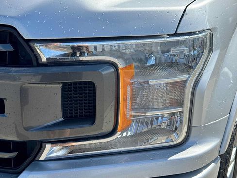 Used 2018 Ford F150 XLT w/ Equipment Group 302A Luxury AWD/4WD image 10