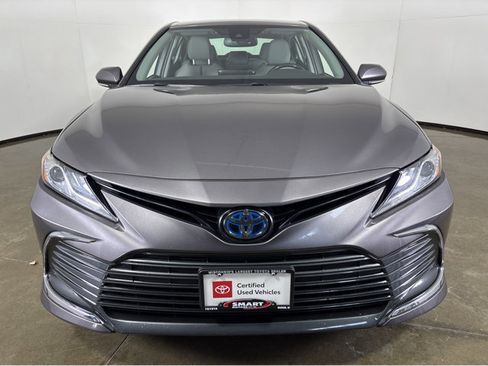 Used 2023 Toyota Camry XLE image 10