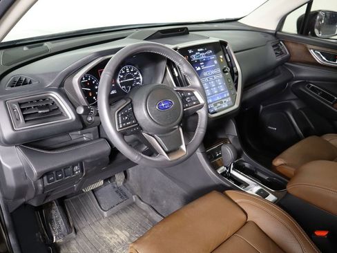 Used 2024 Subaru Ascent Touring AWD/4WD image 27