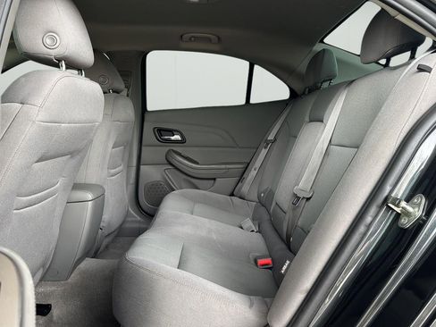 Used 2015 Chevrolet Malibu LS FWD image 9