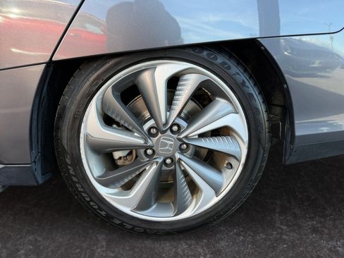 Used 2018 Honda Clarity Plug-In Hybrid image 12