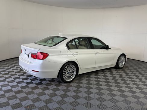 Used 2014 BMW 328i Sedan RWD image 9