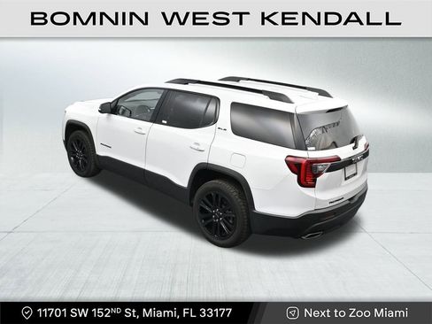 Used 2022 GMC Acadia SLE w/ Driver Convenience Package image 15