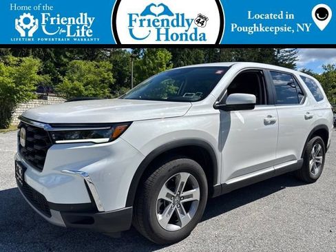 Used 2025 Honda Pilot EX-L image 1