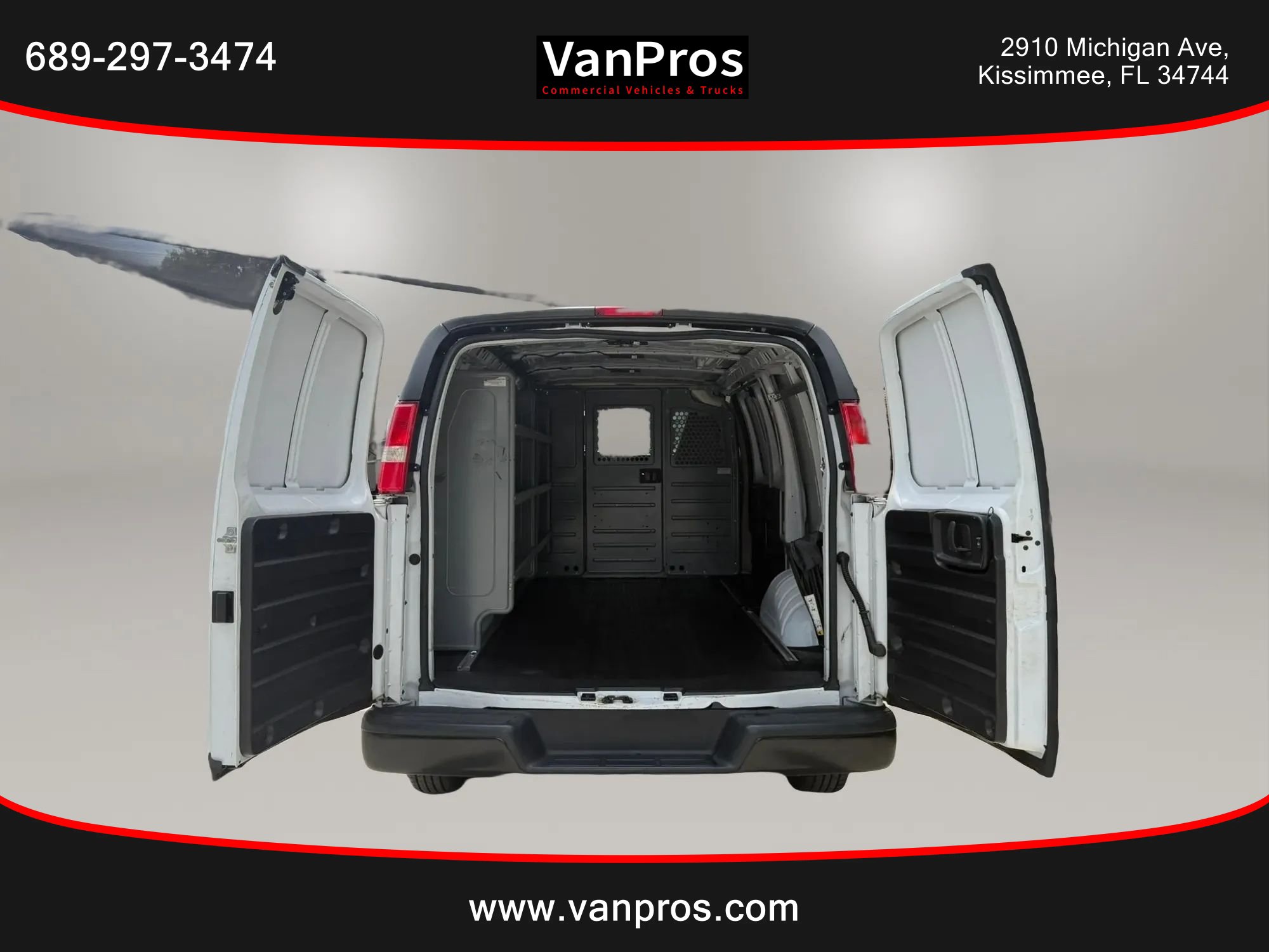 Used 2022 Chevrolet Express 2500 w/ Driver Convenience Package RWD image 12
