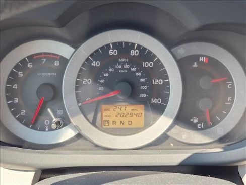 Used 2012 Toyota RAV4 4WD w/ Value Pkg image 6