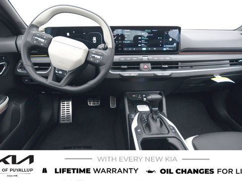 New 2025 Kia K4 GT-Line Turbo image 17