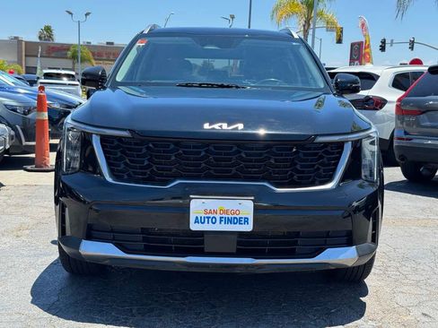Used 2024 Kia Sorento S AWD/4WD image 5