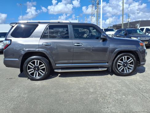 Used 2015 Toyota 4Runner Limited RWD image 26