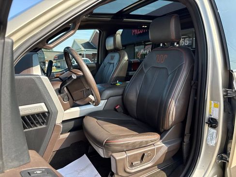 Used 2017 Ford F250 King Ranch w/ King Ranch Ultimate Package AWD/4WD image 2