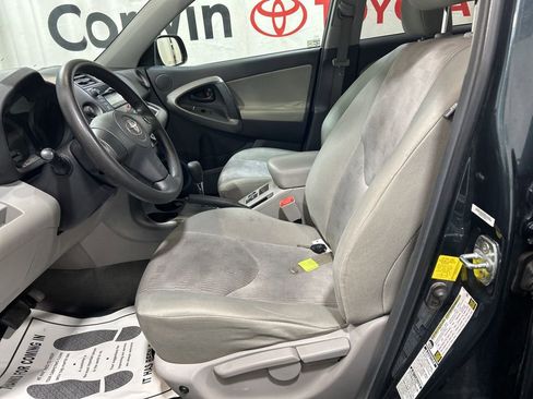 Used 2011 Toyota RAV4 4WD image 23