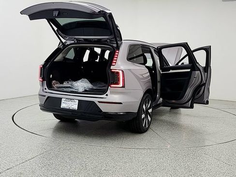 New 2026 Volvo EX90 Ultra AWD/4WD image 11