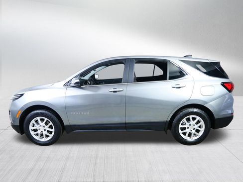 Used 2024 Chevrolet Equinox LT w/ LPO, Floor Liner Package image 4