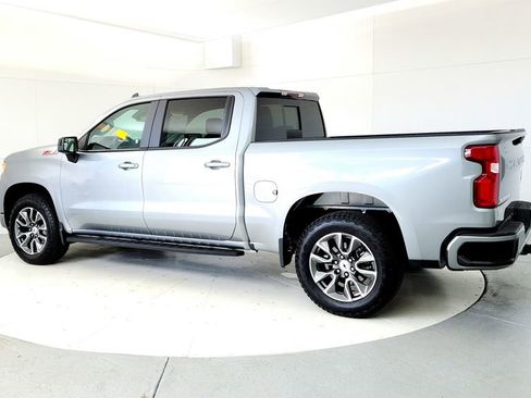 Used 2024 Chevrolet Silverado 1500 RST w/ Convenience Package II AWD/4WD image 4