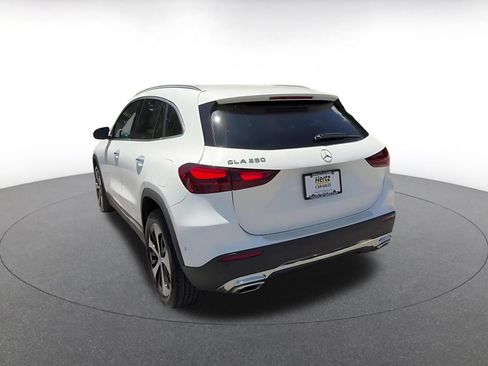 Used 2025 Mercedes-Benz GLA 250 image 11