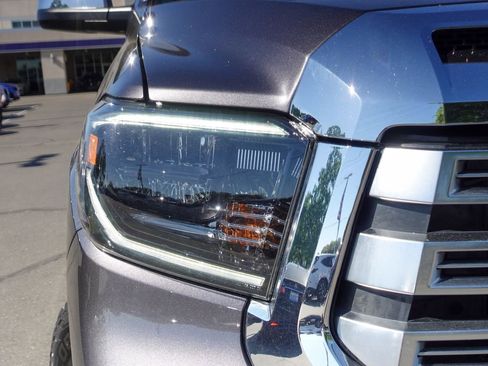 Used 2020 Toyota Tundra Limited w/ Limited Premium Package image 3