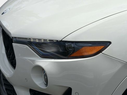 Used 2024 Maserati Levante Modena Ultima AWD/4WD image 11
