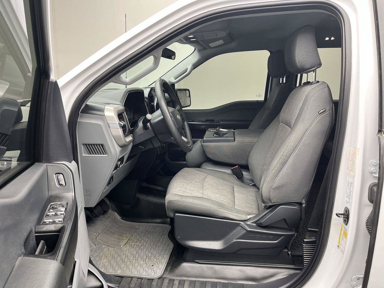 Used 2022 Ford F150 XL w/ Equipment Group 101A High AWD/4WD image 3