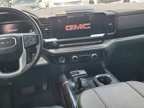 Used 2023 GMC Sierra 1500 SLT w/ SLT Premium Package AWD/4WD image 7