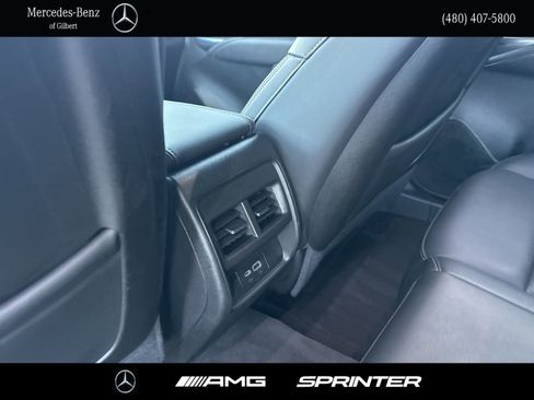 Used 2024 Cadillac XT4 Premium Luxury image 21