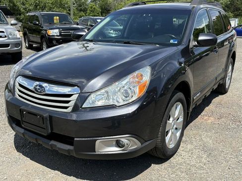 Used 2012 Subaru Outback 3.6R Limited AWD/4WD image 1
