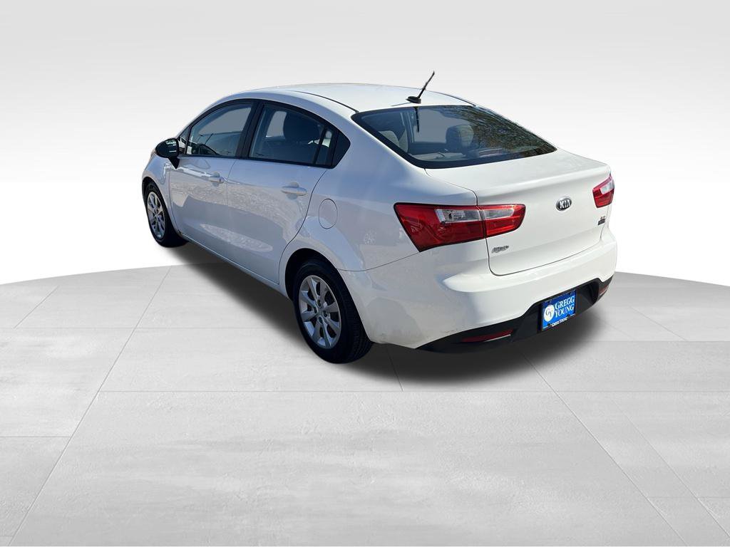 Used 2015 Kia Rio LX w/ Power Package FWD image 4
