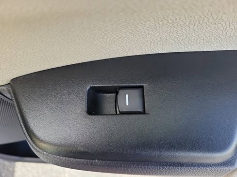 Used 2021 Honda CR-V EX image 12